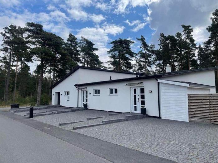 Åhus Nyrenoverad Lagenhet المظهر الخارجي الصورة